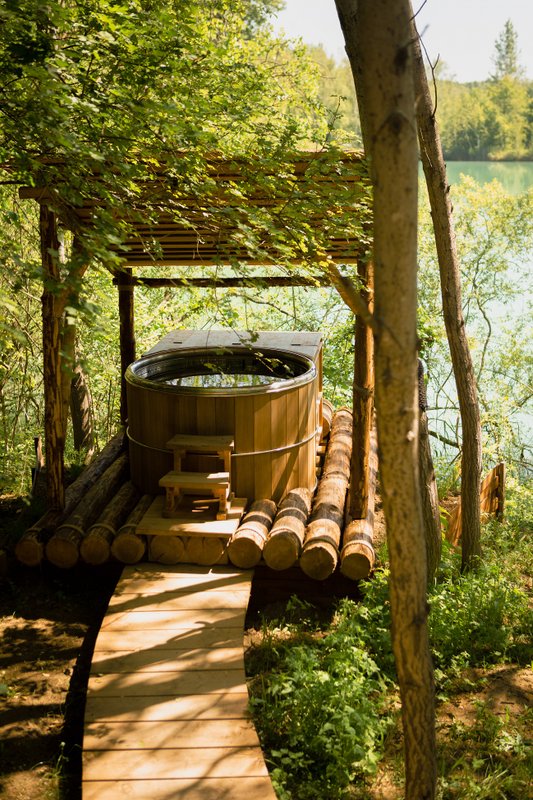 Cabane Spa Amarante à St-Léger-Aux-Bois (8)