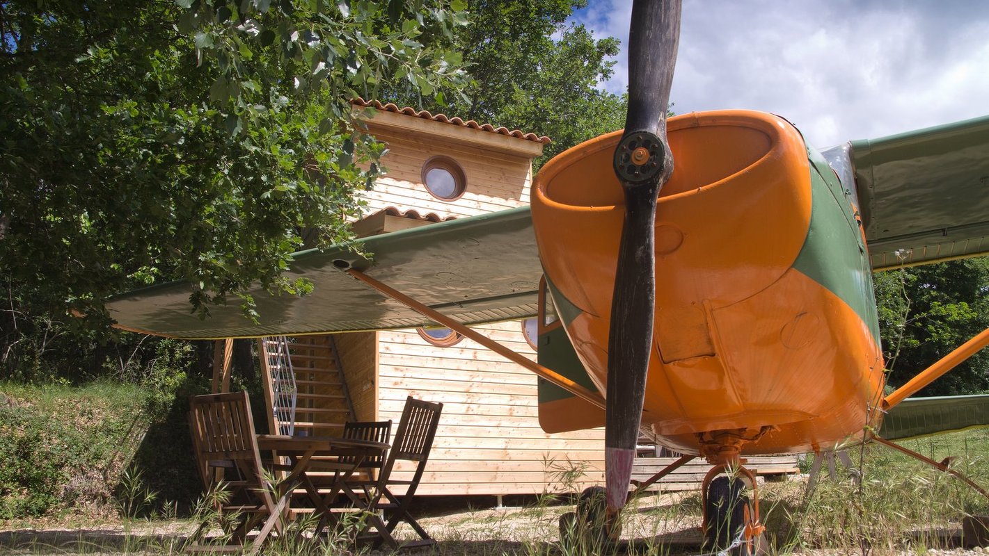 Avion Cessna et sa Tour de Contrôle à Barjac (4)