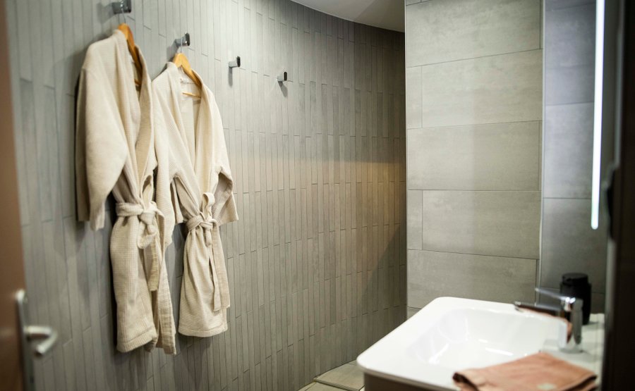 Hébergement AbracadaRoom : La Cabane du Bas & Spa - Image 25