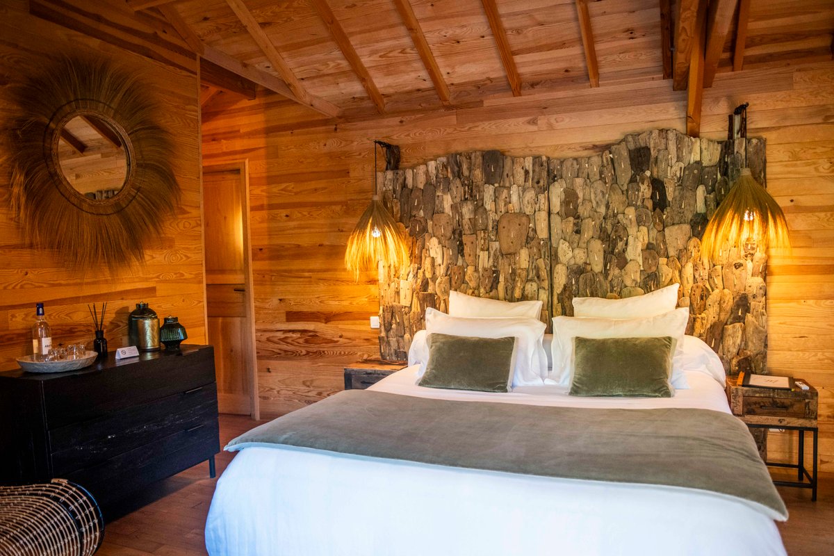 Cabane du Lac & Spa à Saint- Martin Des Combes (5)