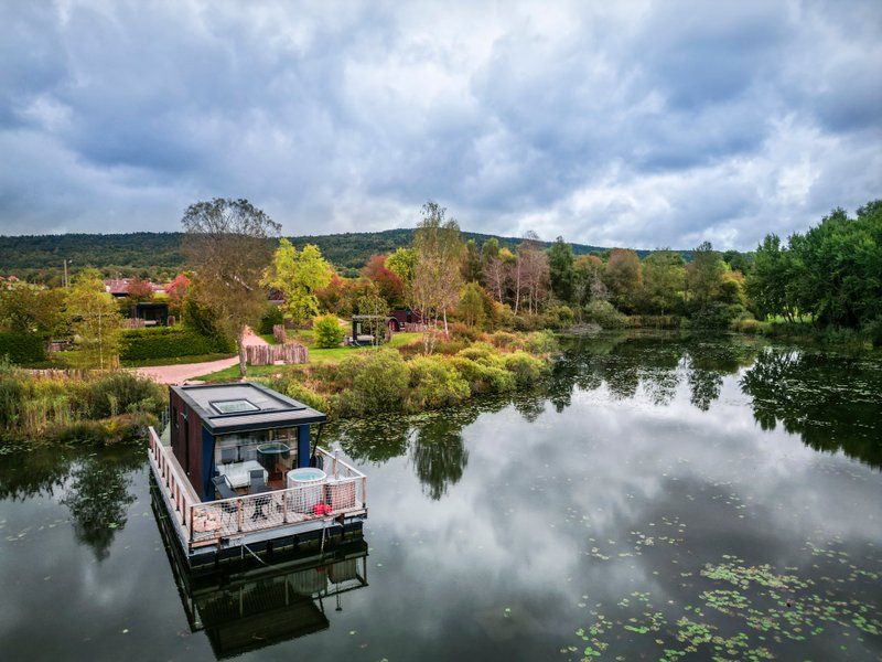 Hébergement AbracadaRoom : Lodge Sur L'Eau & Spa - Image 24