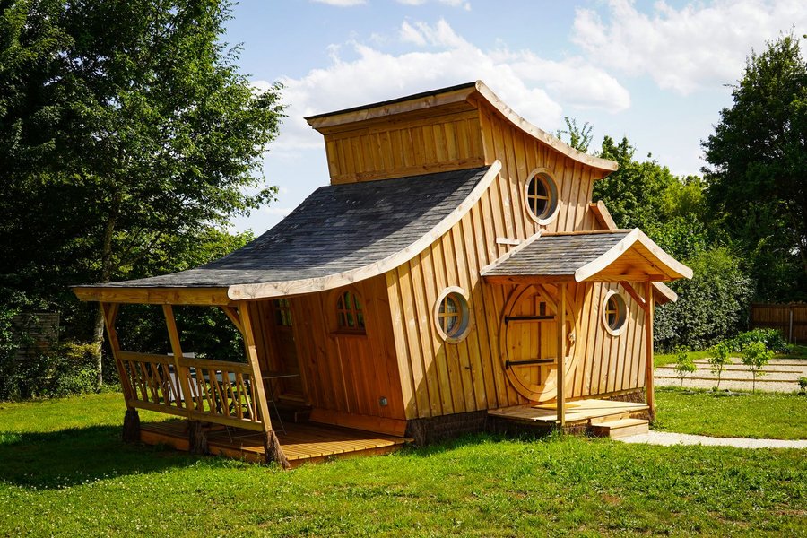 Hébergement AbracadaRoom : La Maison de Hobbit de L'Orée des 4 chemins & Spa - Image 2