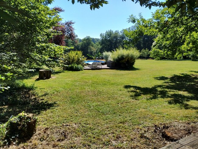 Hébergement AbracadaRoom : Roulotte coté piscine - Image 9