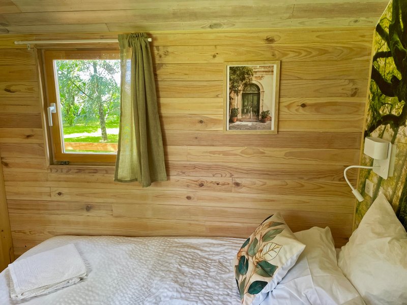 Hébergement AbracadaRoom : La Roulotte de la Clairière - Image 8