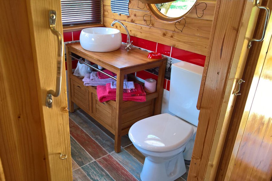 Hébergement AbracadaRoom : Roulotte Romantique du Vercornoix - Image 5