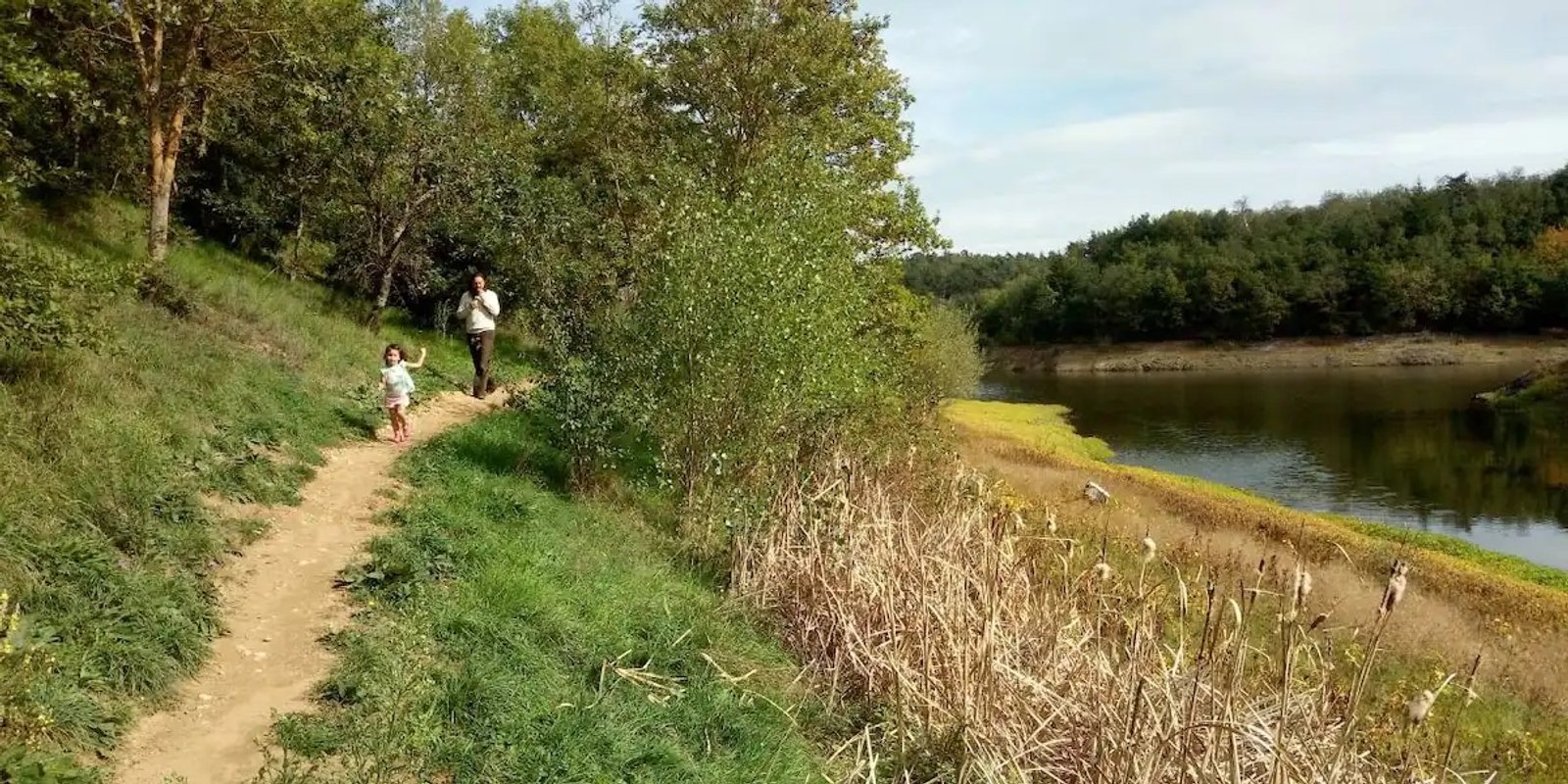 Tiny en pleine nature pour se ressourcer à St-Symphorien-De-Mahun (21)