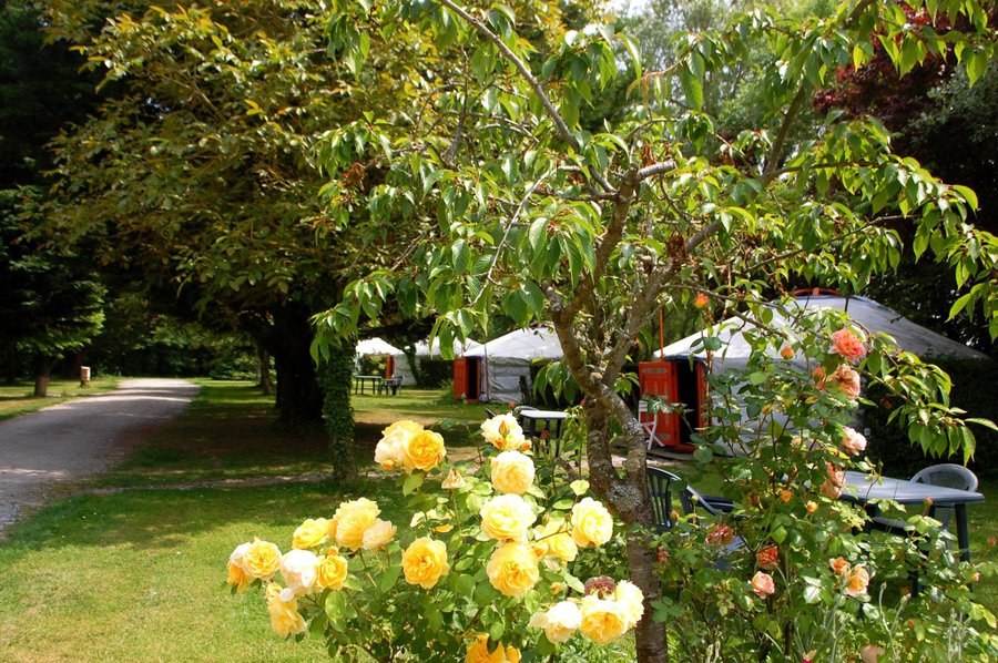 Domaine AbracadaRoom : Le Village Insolite - Image 2