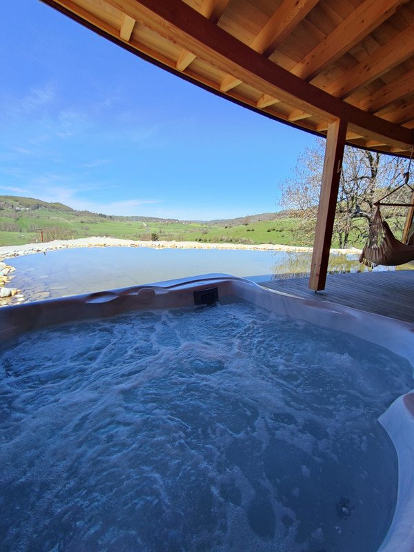 La Feuille & Spa et Sauna à Ségur-Les-Villas (4)