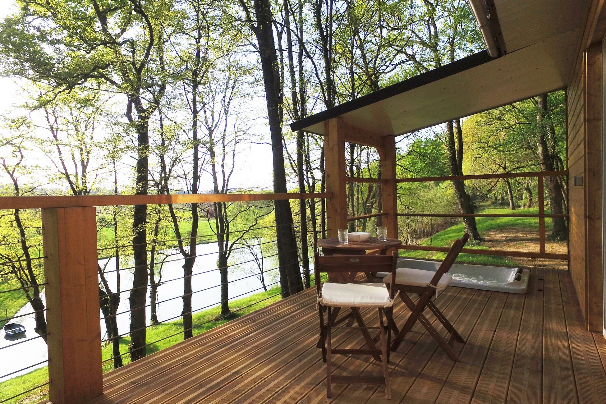 Hébergement UnicStay : La Cabane Spa du Lac à Sévignacq
