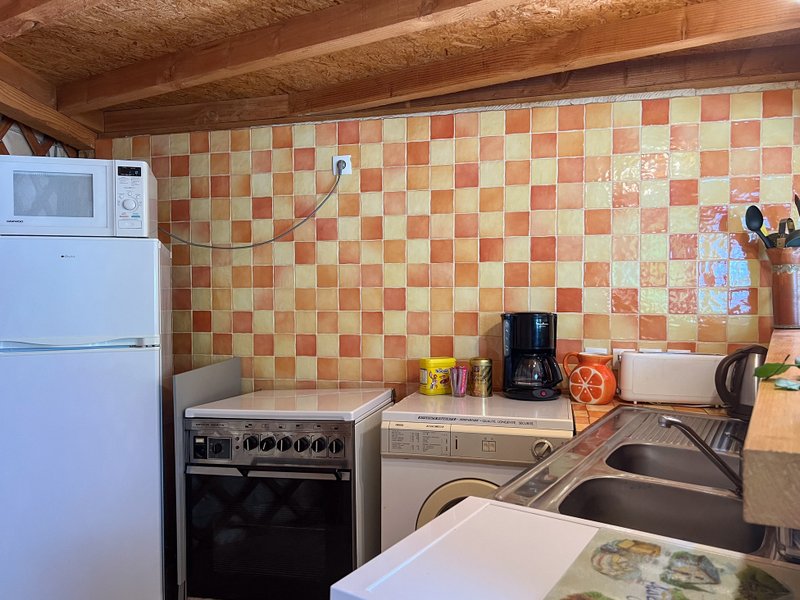 Hébergement AbracadaRoom : La Yourte Contemporaine - Image 7