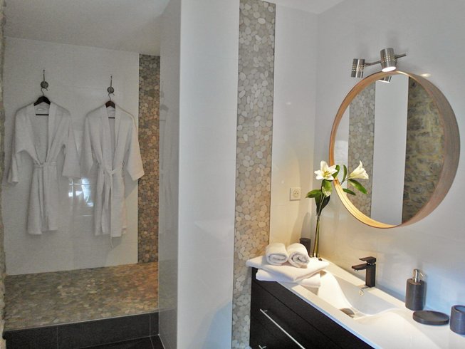 Hébergement AbracadaRoom : Loft Benjamin & Spa - Image 9