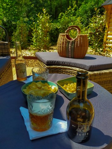 Hébergement AbracadaRoom : La Bulle aux Étoiles & Spa - Image 4