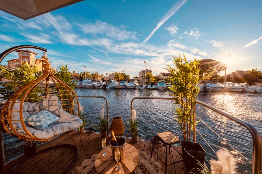 Hébergement AbracadaRoom : L'Escale Royale : Houseboat La Forum Julii - Image 3