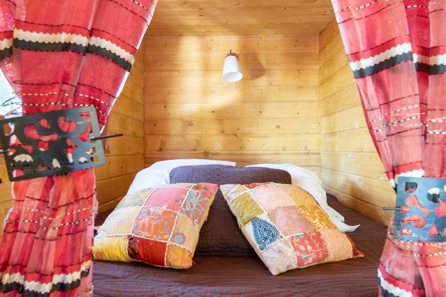 Hébergement AbracadaRoom : Roulotte Orientale - Image 3