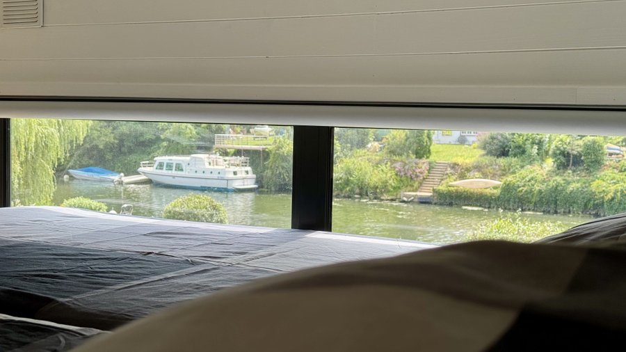 Hébergement AbracadaRoom : Tiny house au bord de l'eau - Image 10