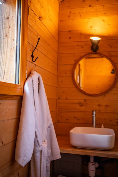 Hébergement AbracadaRoom : Cabane flottante Spa - Martin pêcheur - Image 25