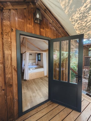 Hébergement AbracadaRoom : Cabane Luna - Lodge cocon au cœur de la nature, calme & bien-être, réservé aux adultes • linge & ménage inclus • climatisation réversible • cuisine équipée - Image 3