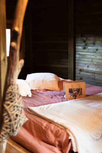 Hébergement AbracadaRoom : Cabane HERON - Séance sauna offerte - Image 3