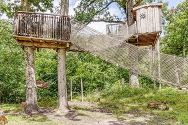 Cabane du Vieux Chêne à Descartes (3)