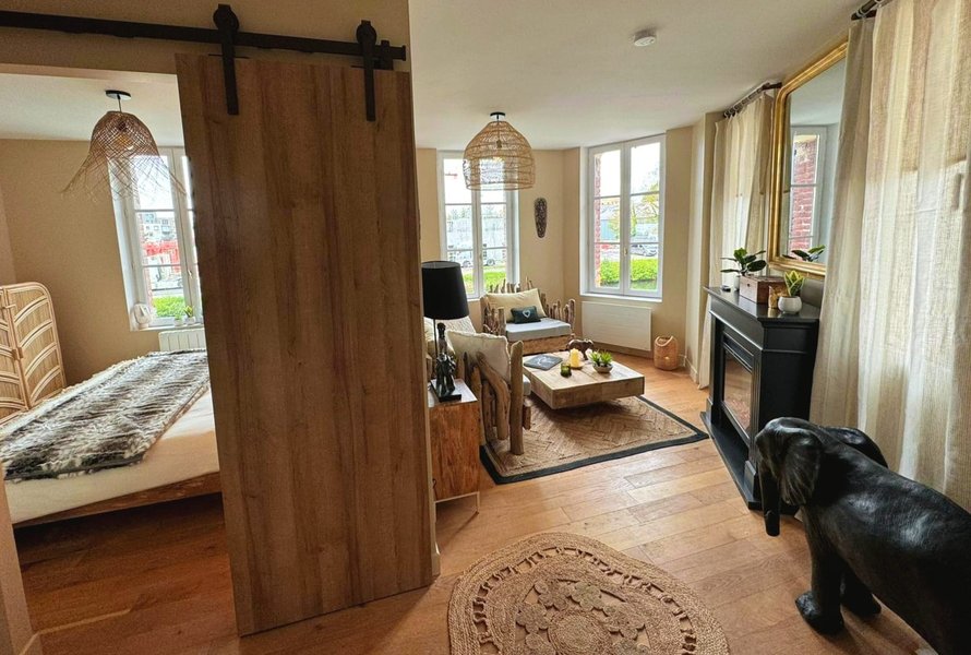 Hébergement AbracadaRoom : Évasion Sauvage et Luxe : Une Suite d’Exception À 10 minutes du centre ville d'AMIENS - Image 20