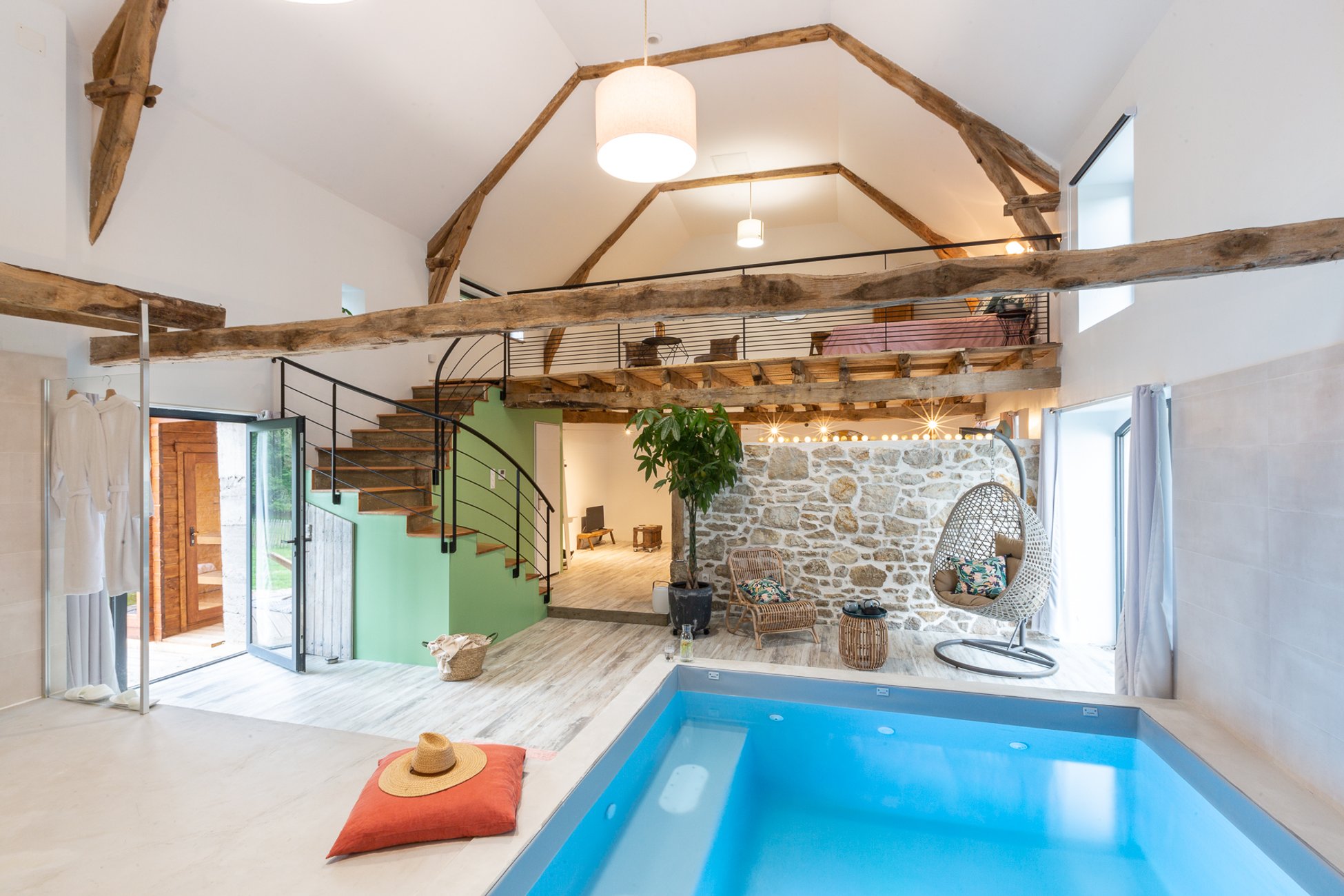 Hébergement UnicStay : Le LOFT des Hauts de Bagadou & spa & sauna à Martel