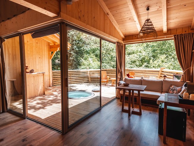 Hébergement AbracadaRoom : Cabane Spa Bonheur - Image 3