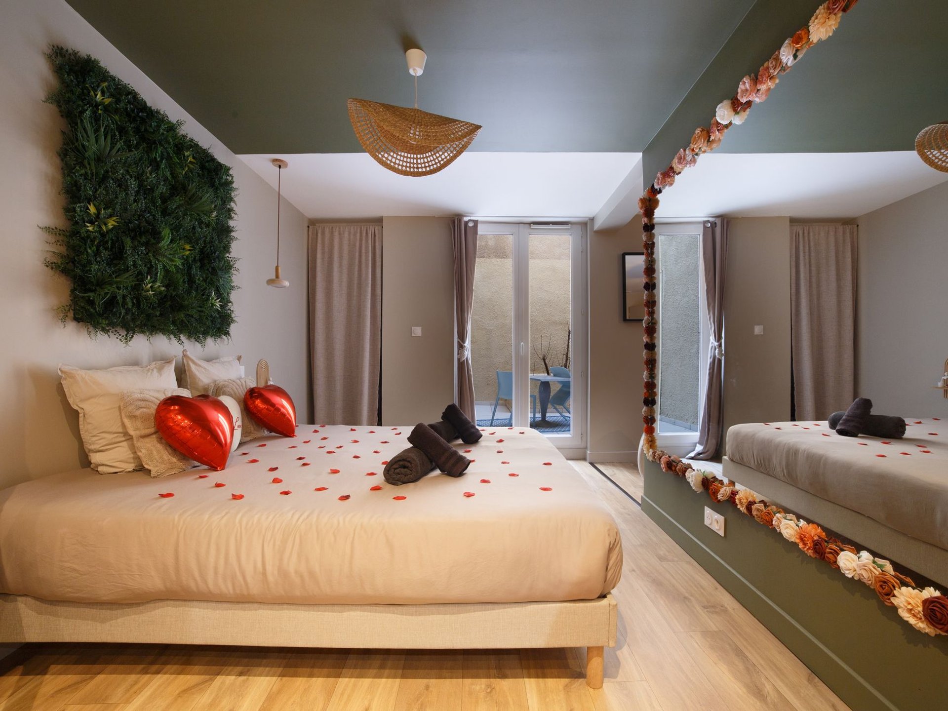 ❤️ Amour & Bulles - Love Room Valence