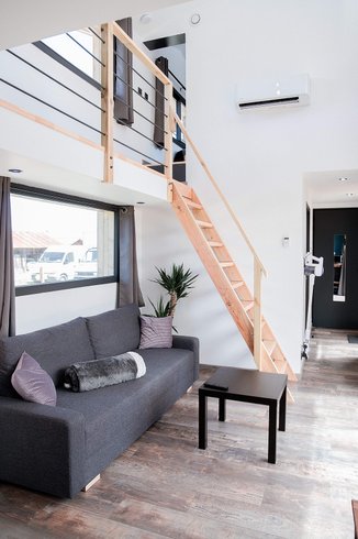 Hébergement AbracadaRoom : Tiny contemporaine & Spa - Image 27