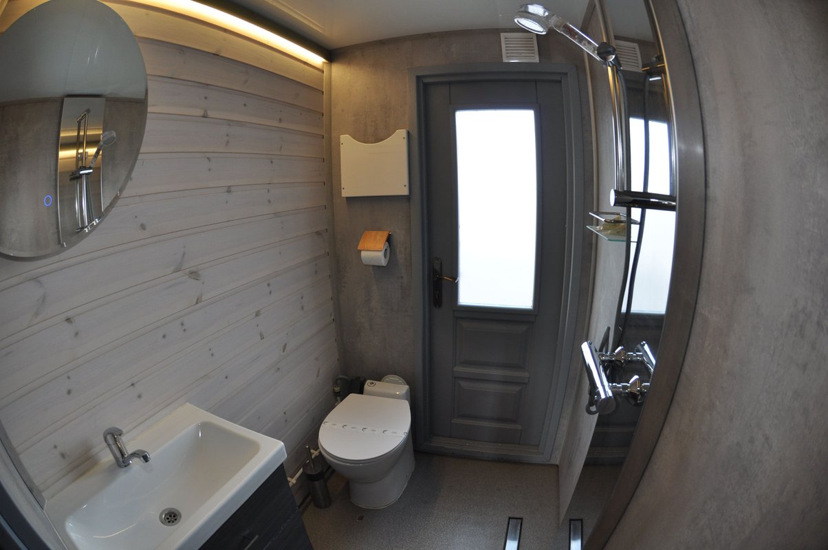 Stockholm & Spa à Saint-Martin-La-Garenne (28)