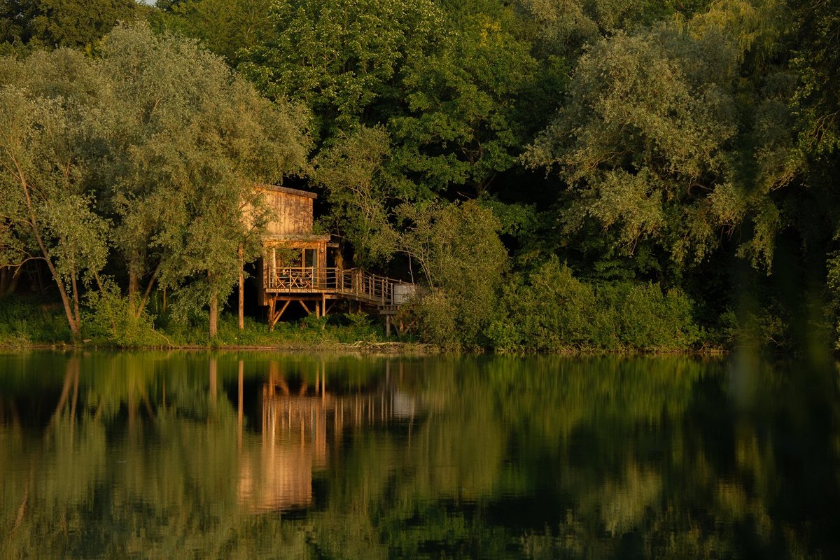 Cabanes Duo Spa sur Pilotis au Bord de l'Eau à St-Léger-Aux-Bois (4)