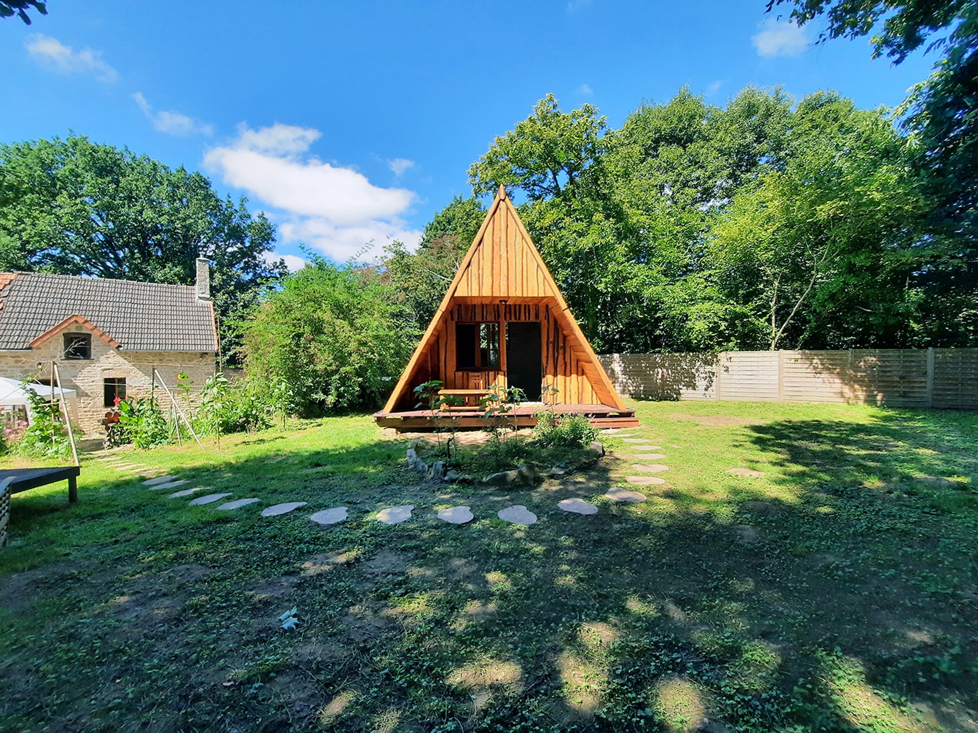 Cabane Tipi &  studio en longère normande