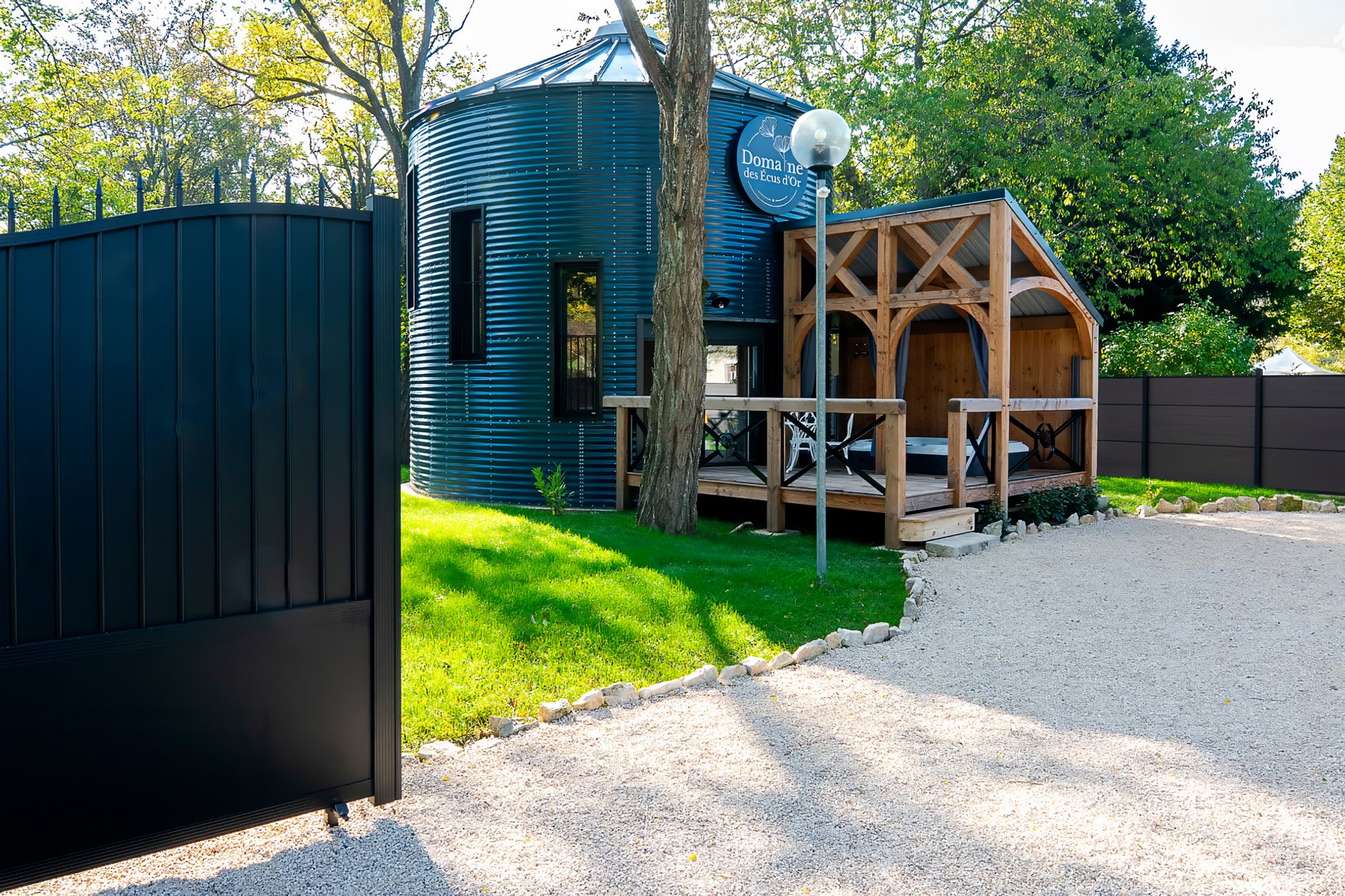 Hébergement UnicStay : Le Silo du Domaine des Ecus d'Or à Veuvey-Sur-Ouche