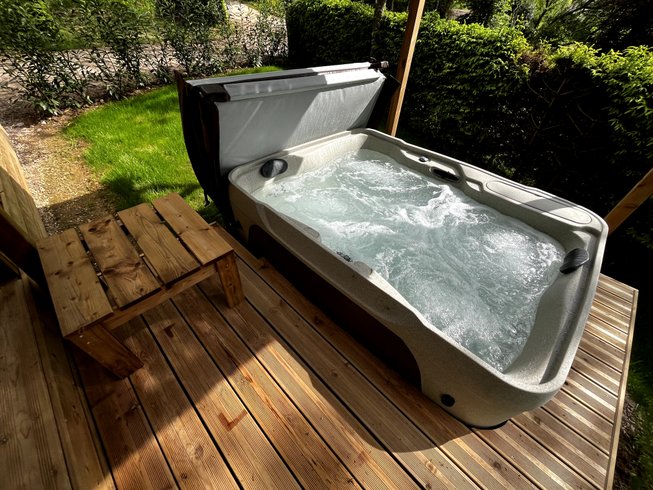 Hébergement AbracadaRoom : HY•Lødge Spa-4pers N°5 (Chalet nature avec spa privatif) - Image 3