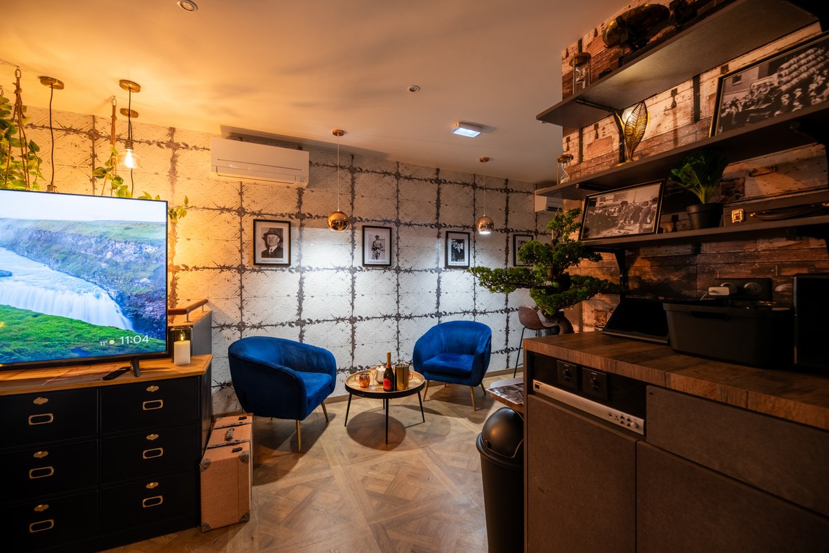 Prohibition - Love, Atypique room & Spa & Sauna à Issoudun (9)
