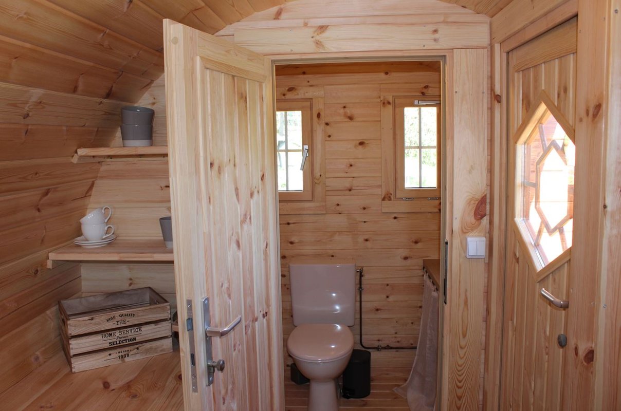 Tonneau en bois insolite au coeur du Charolais à Baron (13)