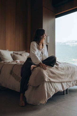 Hébergement AbracadaRoom : Unik Lodges Annecy - Aurore - Nuit insolite avec vue montagne et spa privé - Image 5