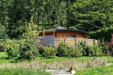 Cabane Mélèze & Spa à Rothonay (1)