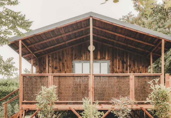 Hébergement AbracadaRoom : Cabane Estèla - Lodge sur pilotis au cœur de la nature, calme & bien-être, réservé aux adultes • linge & ménage inclus • climatisation réversible • cuisine équipée - Image 14