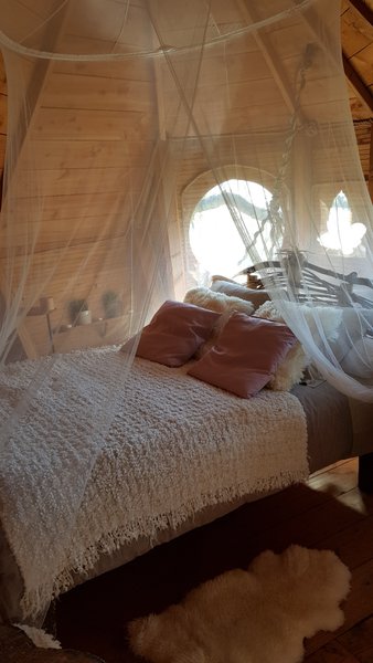 Hébergement AbracadaRoom : La cabane Haut-Perchée & Spa & Sauna - Image 18