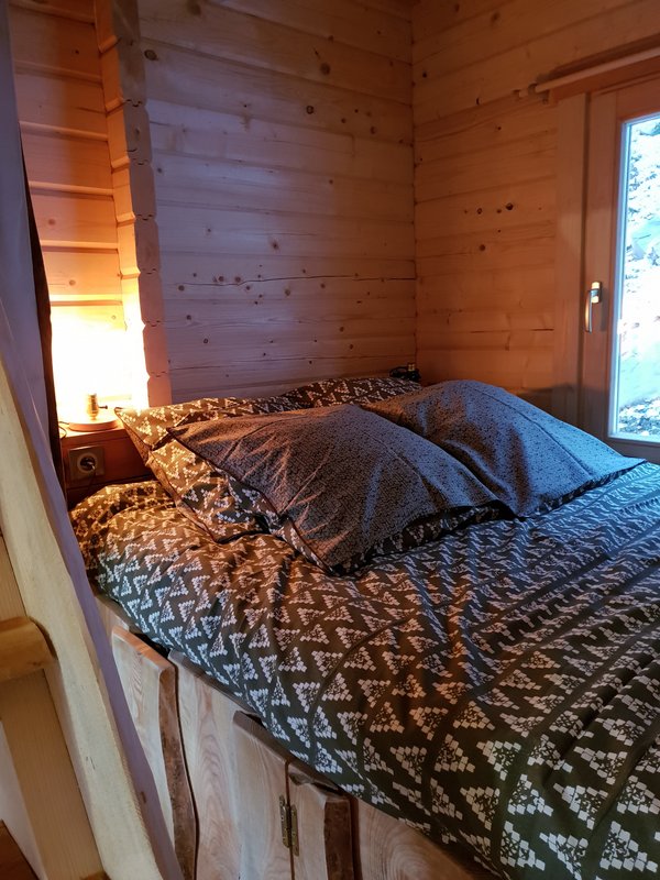 Cabane Spa des Trolls à Saint Léger Les Mélèzes (13)