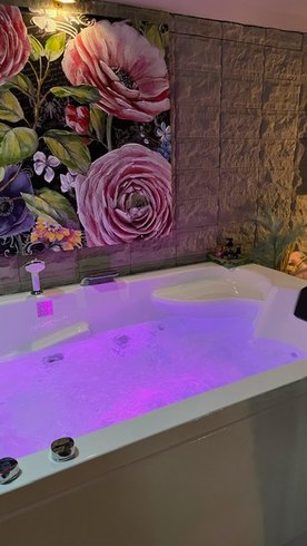 Hébergement AbracadaRoom : Cabane Romantique Du Jardin Balnéothérapie - Image 26