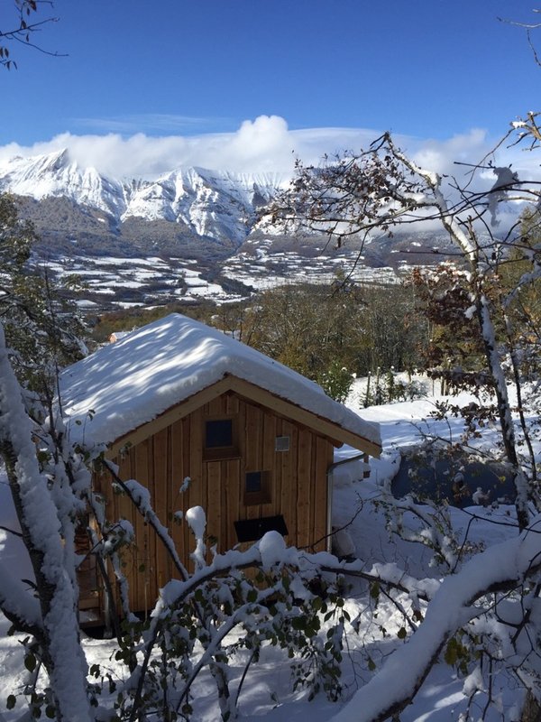 Cabane Spa des Chastelas à St Julien En Champsaur (13)