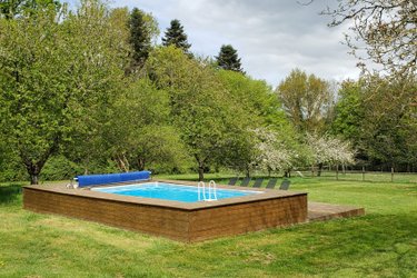 Cabane du domaine du Valdorgère  & Piscine à Bailleul La Vallée (3)