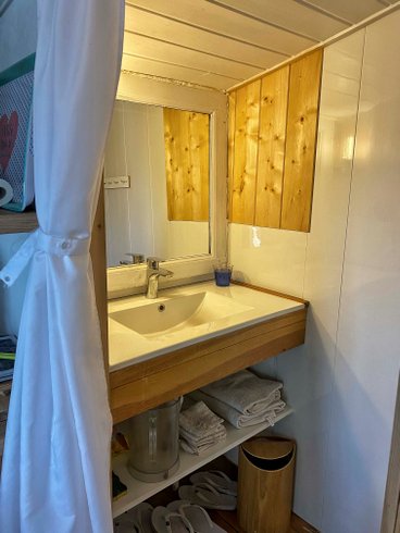 Hébergement AbracadaRoom : La Yourte et son Chalet - Image 13