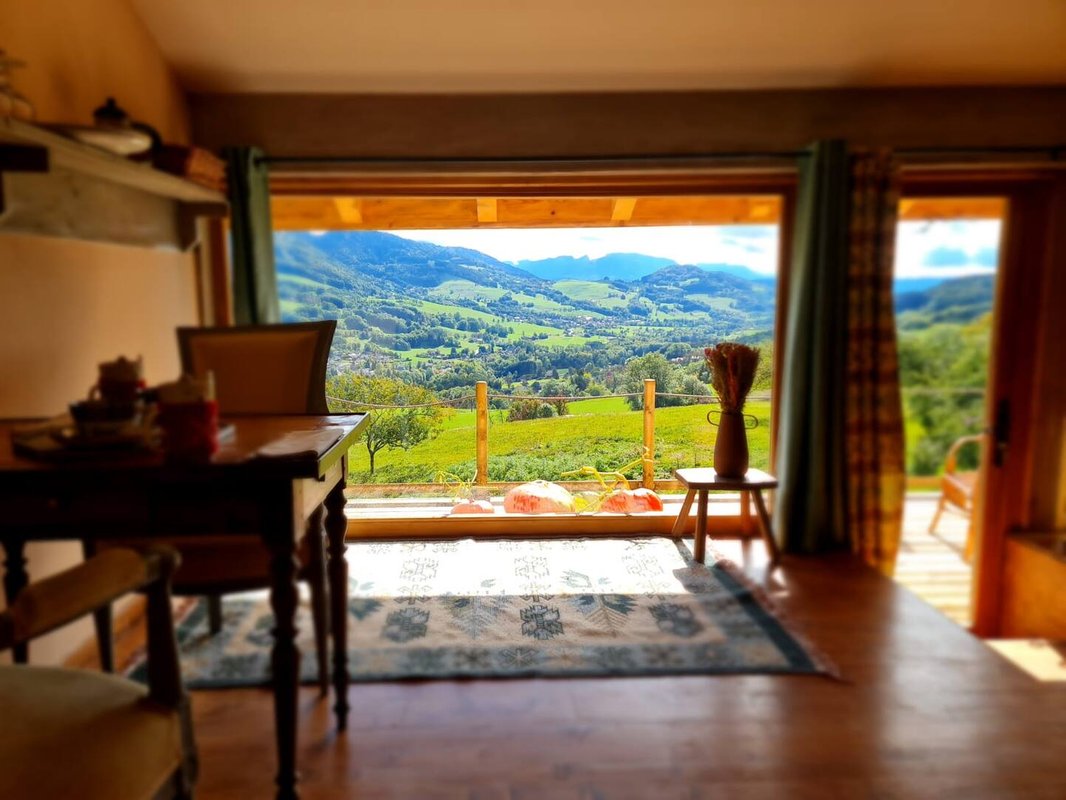 Refuge insolite avec vue panoramique à Habère-Lullin (2)
