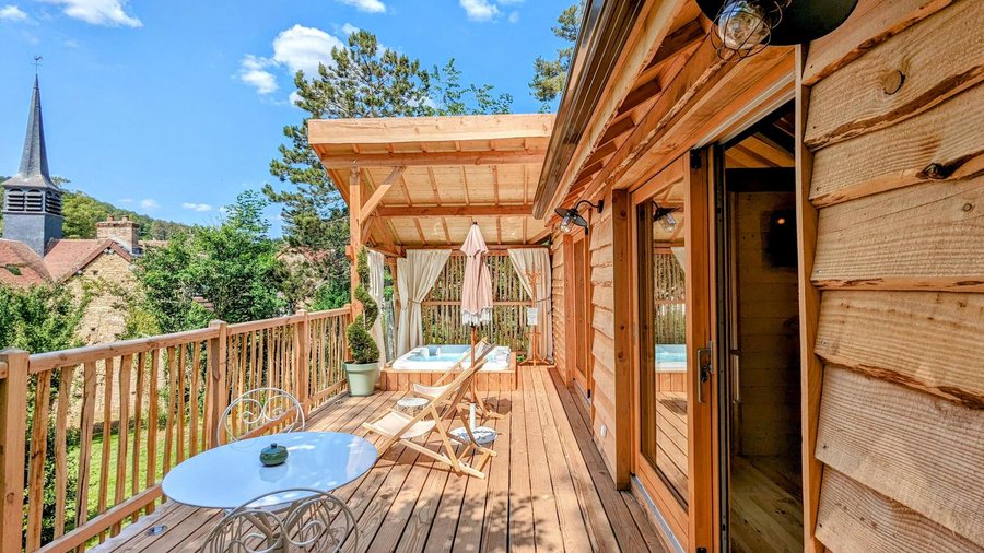 Hébergement AbracadaRoom : La cabane du Domaine des Ecus d'Or - Image 3