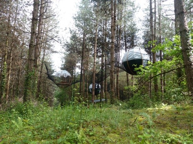 Nids_Suspendus_Nids_du_bearn_trois_nids_suspendus_abracadaroom