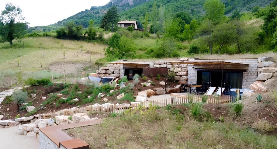 Hébergement AbracadaRoom : L'échappée des causses & Spa - La Dourbie - Image 1