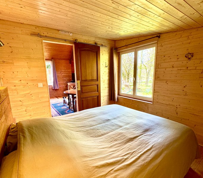 Hébergement AbracadaRoom : Chalet au bord de l’eau et des chevaux - Image 14