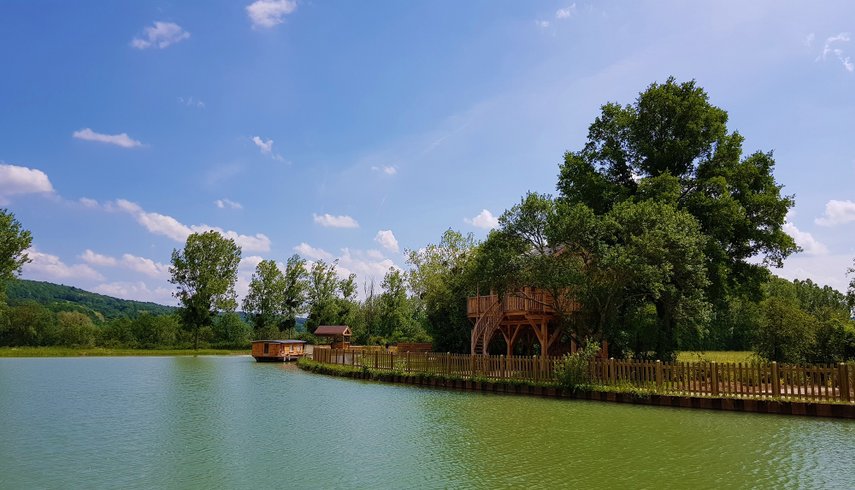 Domaine AbracadaRoom : Les Lodges du Canal de Bourgogne - Image 1